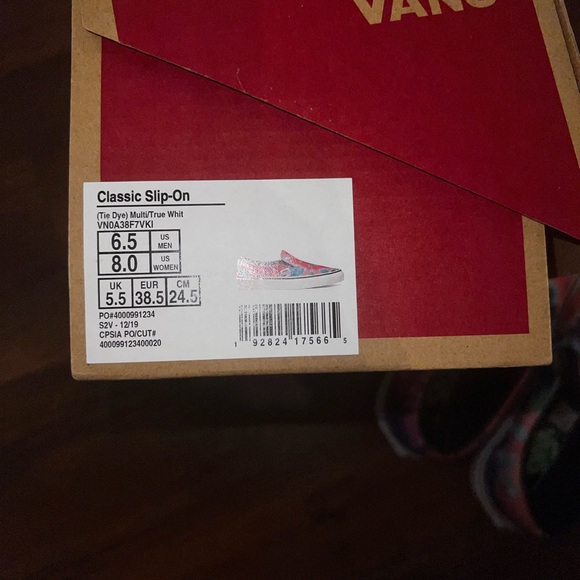 Vans - Picture 2 of 2